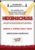 divadelní představení na jevišti